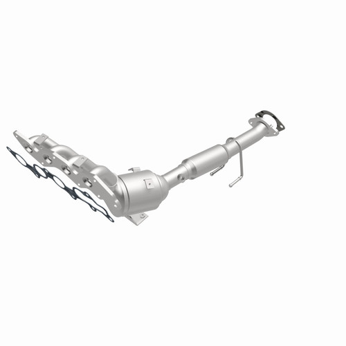 Magnaflow 15-17 Fusion L4 2 OEM Manifold Direct Fit Converter - 22-165 360 Degree Image Set