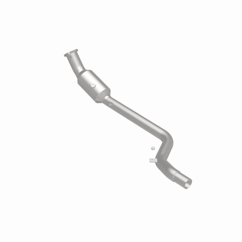 Magnaflow 05-06 Chrysler 300 3.5L Direct Fit Converter - 4561241 360 Degree Image Set