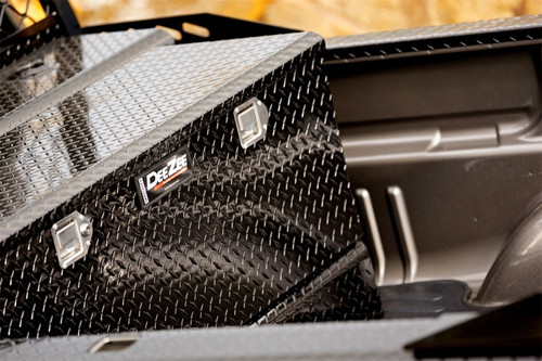 Deezee Universal Tanks - Combo Black Tread Aluminum (111 Gal) - DZ92656B Photo - Mounted