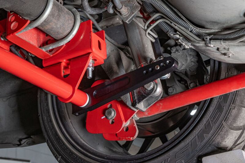 UMI 82-02 GM F-Body Rear Sway Bar - Splined - 2147-R Photo - Mounted