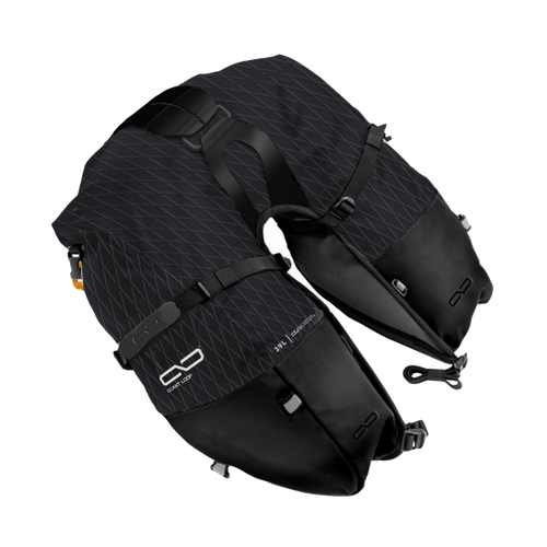 Giant Loop Coyote Saddlebag 39L - Black - CSB26-B User 1