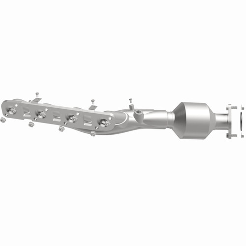 Magnaflow 16-21 Infiniti QX80 5.6L Direct-Fit Left Manifold Catalytic Converter - 290035 360 Degree Image Set