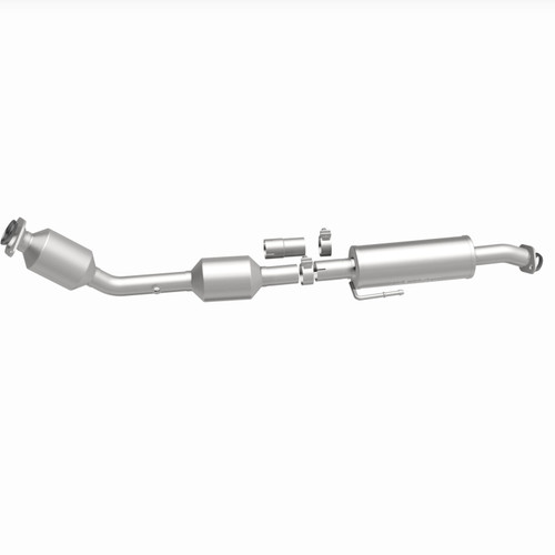 Magnaflow 18-21 Toyota C-HR 2.0L Direct Fit Cat Converter - 6511112 360 Degree Image Set