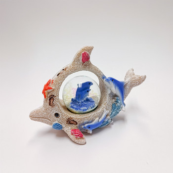 H5392 Whale Water Globe
