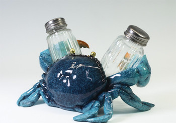 5413 Salt & Pepper Shaker Crab