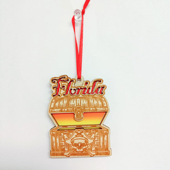 5282 Wood Ornament Pirate FL