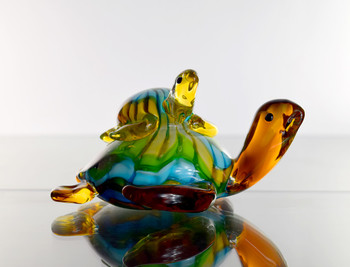 Glass Mother Baby Turtle 6"