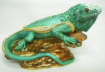 Jeweled "Iguana" Box 4 1/4"