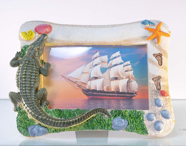 Gator Picture Frame