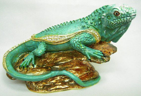 Jeweled "Iguana" Box 4 1/4"