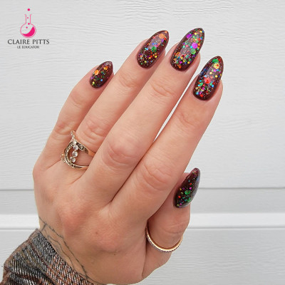 Light Elegance UV/LED Glitter Gel Everyone's A Critic - 10 ml