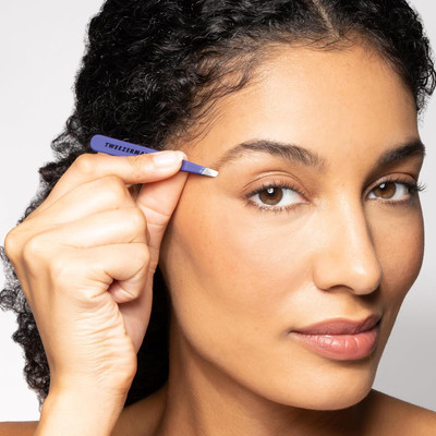 Tweezerman Mini Slant Tweezer Blooming Lilac
