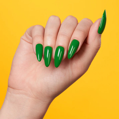 CND SHELLAC VIVID Shamrock Green - 0.25 fl. oz. / 7.3mL