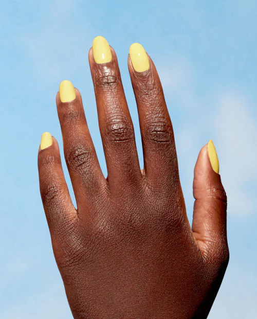 OPI Nature Strong Nail Lacquer Make My Daisy - .5 Oz / 15 mL