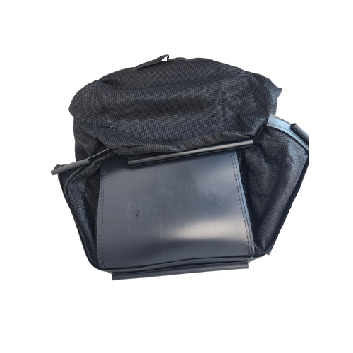 BRIGGS & STRATTON part 880938YP - BAG ASSEMBLY - (OEM part)