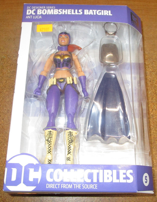 DC DESIGNER SERIES BOMBSHELLS BATGIRL AF