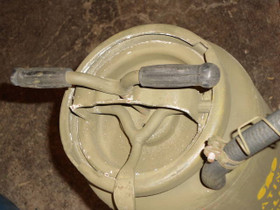US Army M1 3-Gallon Decontaminating Apparatus