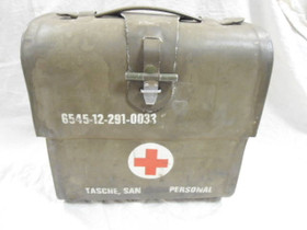 Genuine US Military Surplus Small First Aid Kit (GI, Nylon Pouch)