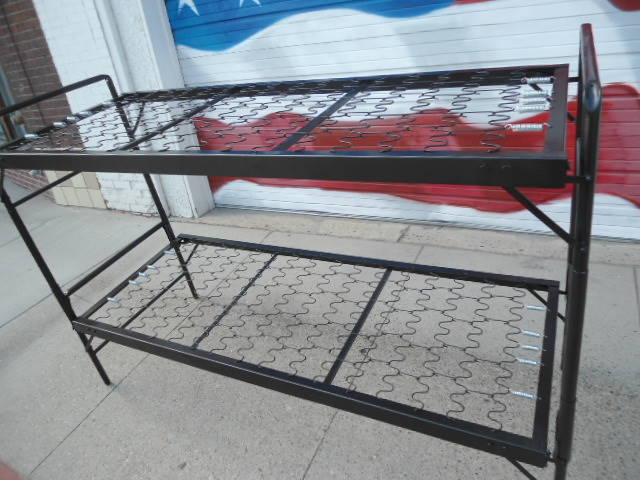 US Military Style Steel Bunk Bed Set US Military Style Steel Bunk Bed Set