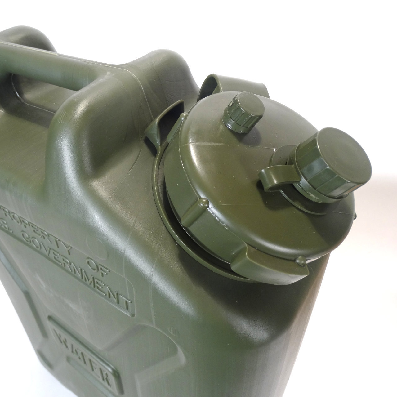 Water Jerry Can - closeup of cap