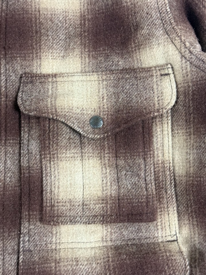 Filson Brown/Tan Ombre front pocket