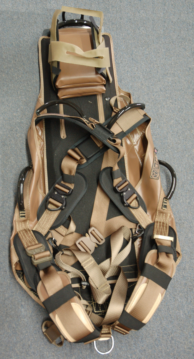 Yates Spec Pak MIL with Bag & Lifting Bridle