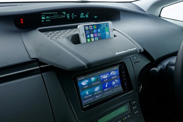 Navigation monitor visor (with tray) specifically for the 2010-2015 Toyota Prius (SIXTH SENSE)