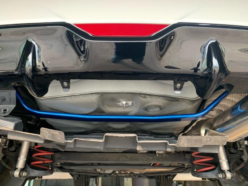 2009-2015 TOYOTA Prius ZVW30 2WD 1800. Manufacturer Part Number: 952 492 REN. Location: Rear. Made from quality material for superior durability