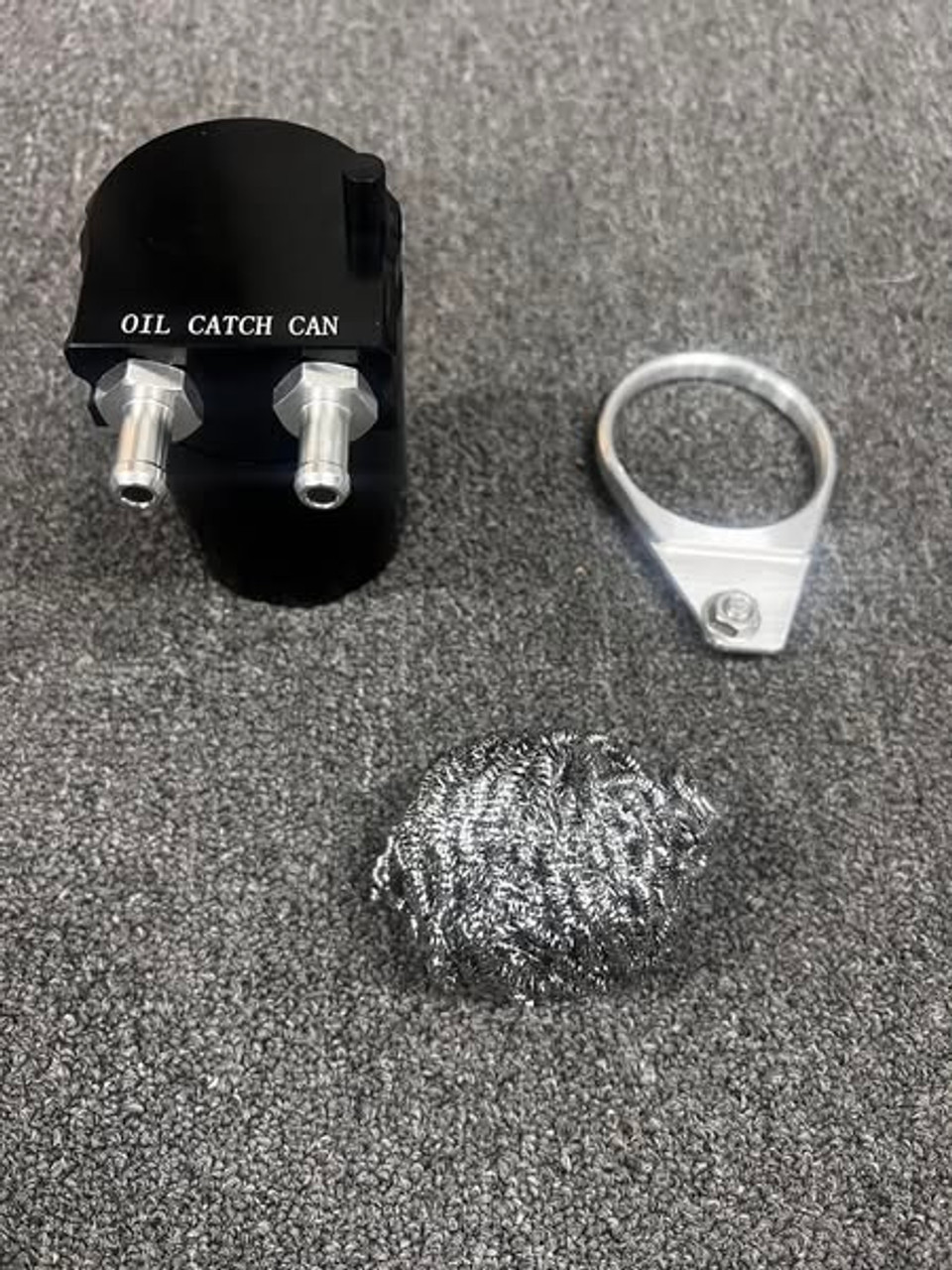 Aluminum Toyota Prius Oil Catch Can with bracket for Toyota Prius 2010-2015