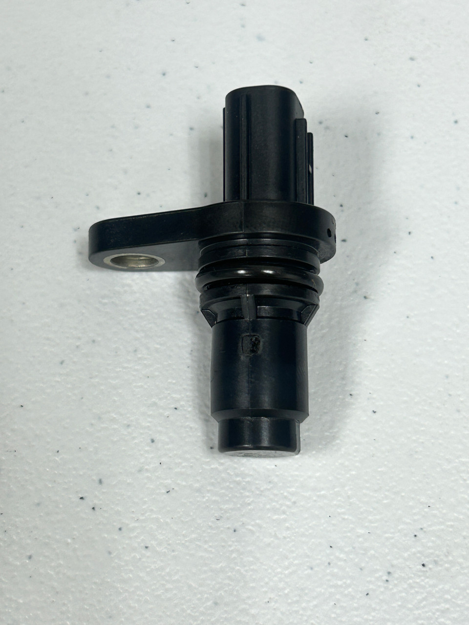 Toyota Denso Camshaft Position Sensor for 2010-2015 Toyota Prius / Prius V/ Lexus CT200h