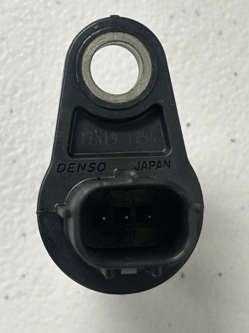 90919-05060 Toyota Denso  2010-2015 Toyota Prius / Prius V/ Lexus CT200h Camshaft Position Sensor