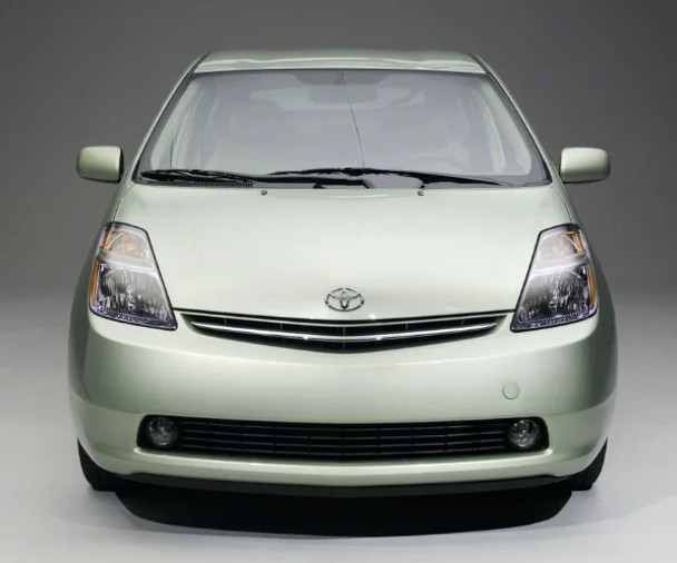 Discover the innovative Sodium-ion Hybrid Battery Pack designed specifically for the Toyota Prius 2004-2009, enhancing performance and sustainability for your drive.