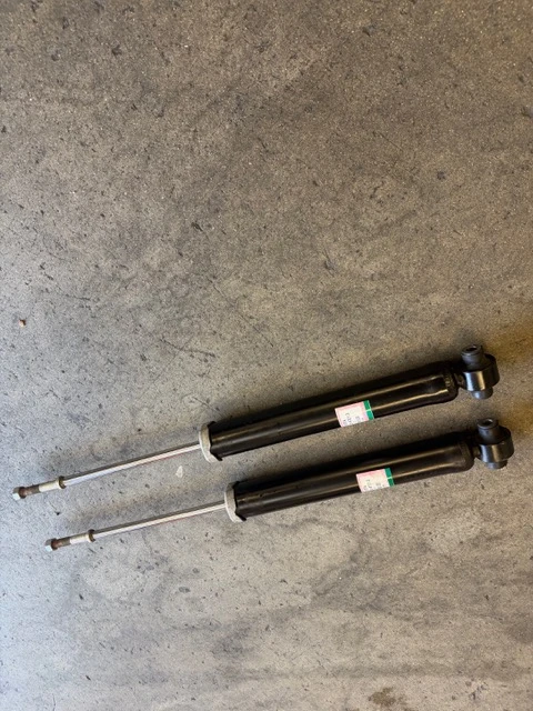 Genuine OEM Toyota Prius V 2012-2017 Left & Right Rear Shock Absorber Strut Set - Part #48530-47213