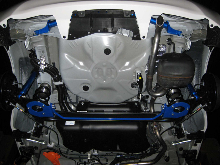 Cusco 311 B16 fits Toyota Prius C & Toyota Yaris models  900 311 B16.