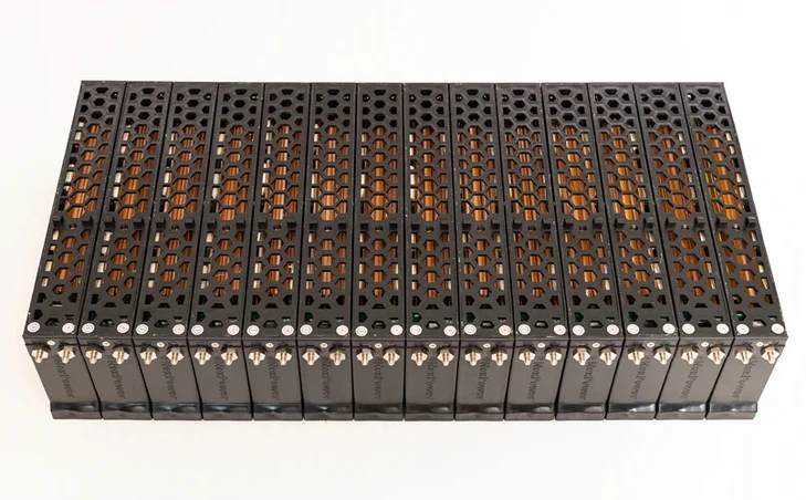 Discover the innovative Sodium-ion Hybrid Battery Pack designed specifically for the Toyota Prius 2010-2015, enhancing performance and sustainability for your drive.