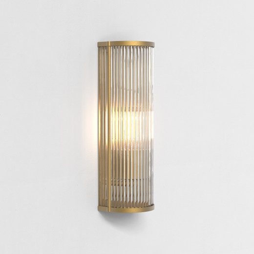 Avignon Antique Brass Round Wall Light