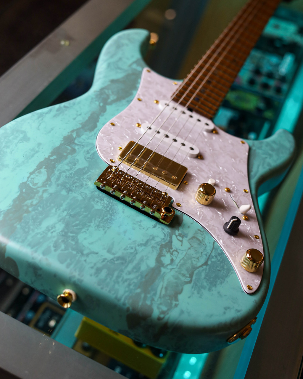 JAMES TYLER STUDIO ELITE HD SEA DRAGON SHMEAR ROASTED MAPLE NECK