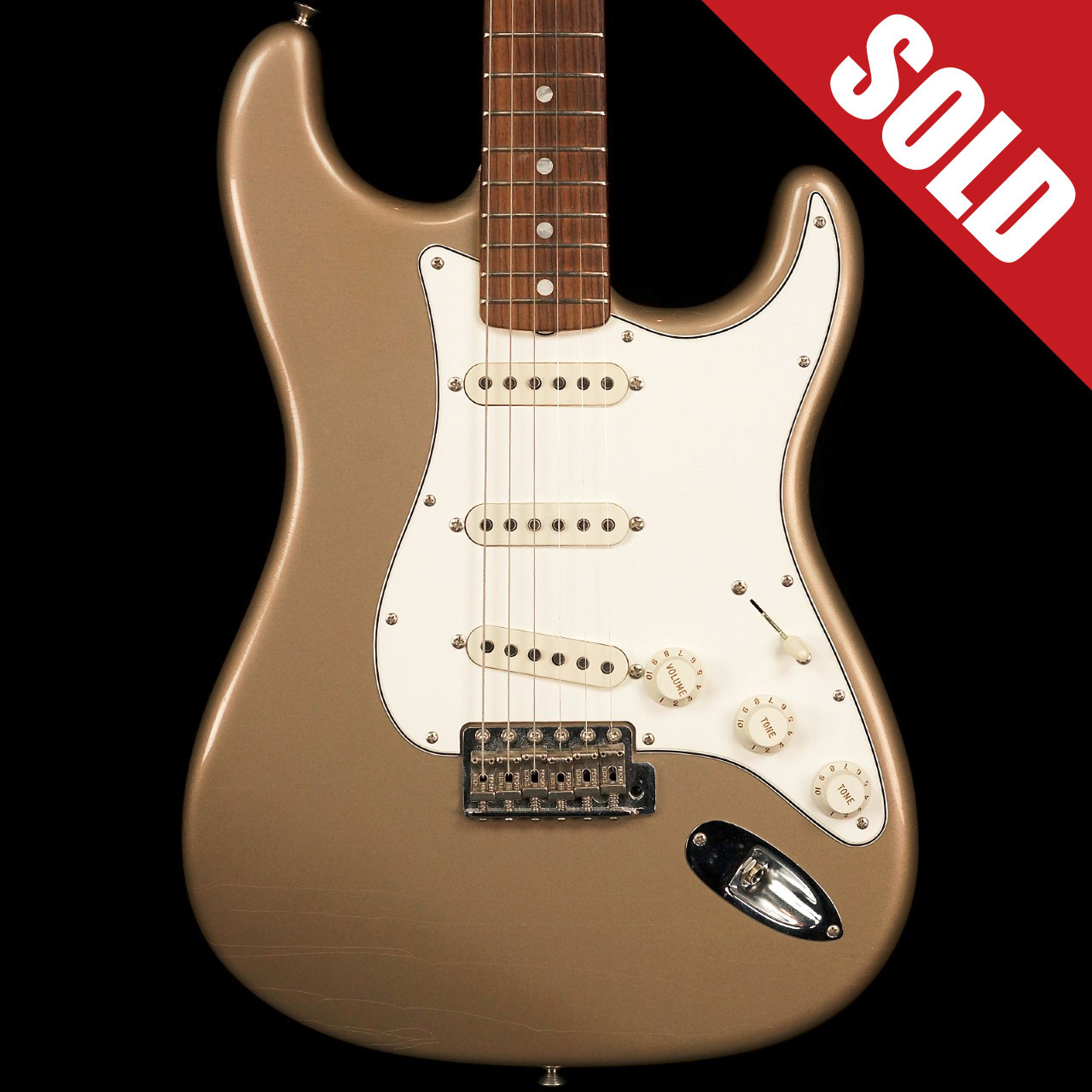 Fender custom shop ‘69 closet classic Fender Custom Shop 1969 Closet Classic Shoreline Gold