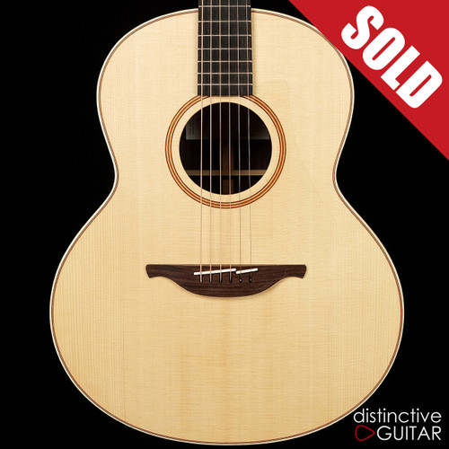 Lowden Guitars F-32 Sitka Spruce / Indian Rosewood Lowden Guitars F-32 Sitka Spruce / Indian Rosewood