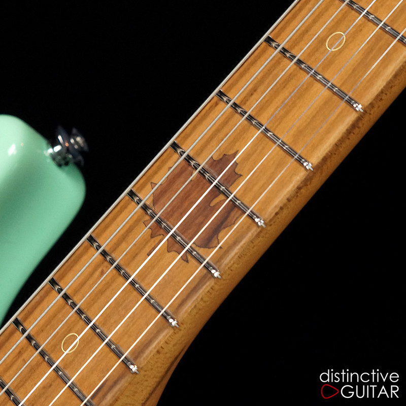 Suhr Classic Antique Roasted Recovered Sinker Maple #8 Surf Green