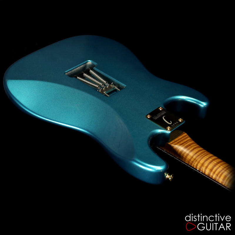 O*A様 Iconic guitars Solana Vm sonic blue Iconic Solana VM Blue Flake