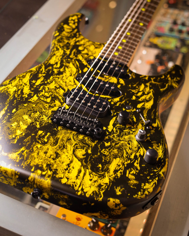 James Tyler Studio Elite HD-P Black Shmear with Yellow Tint