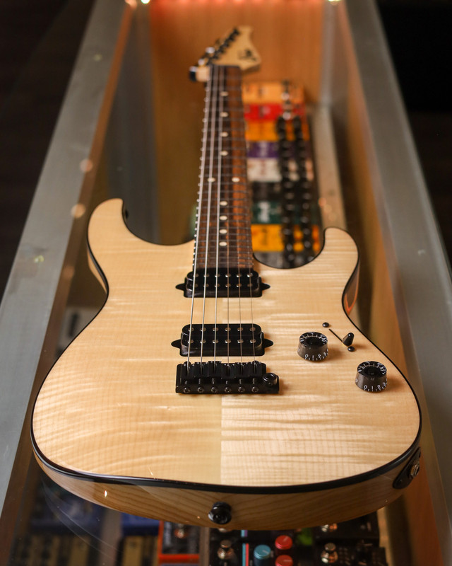 SUHR MODERN CUSTOM - NATURAL FLAME MAPLE & SWAMP ASH W/ BINDING | eBay
