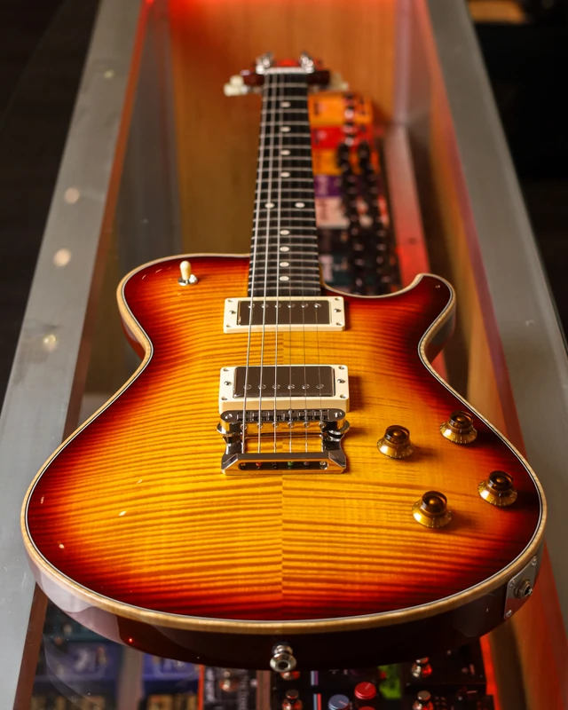 Knaggs Kenai - T1 Dark Cherry Burst