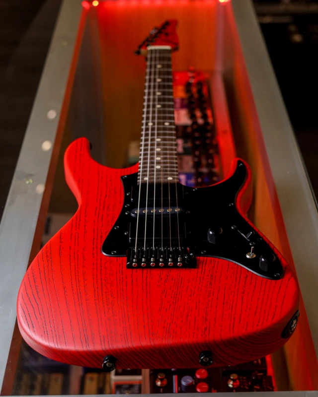 Tom Anderson Guardian Angel Player - Satin Organic Grain Ferrari Red