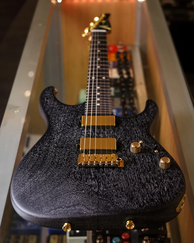 Tom Anderson Arc Angel Player - Satin Black w/ White Dog Hair