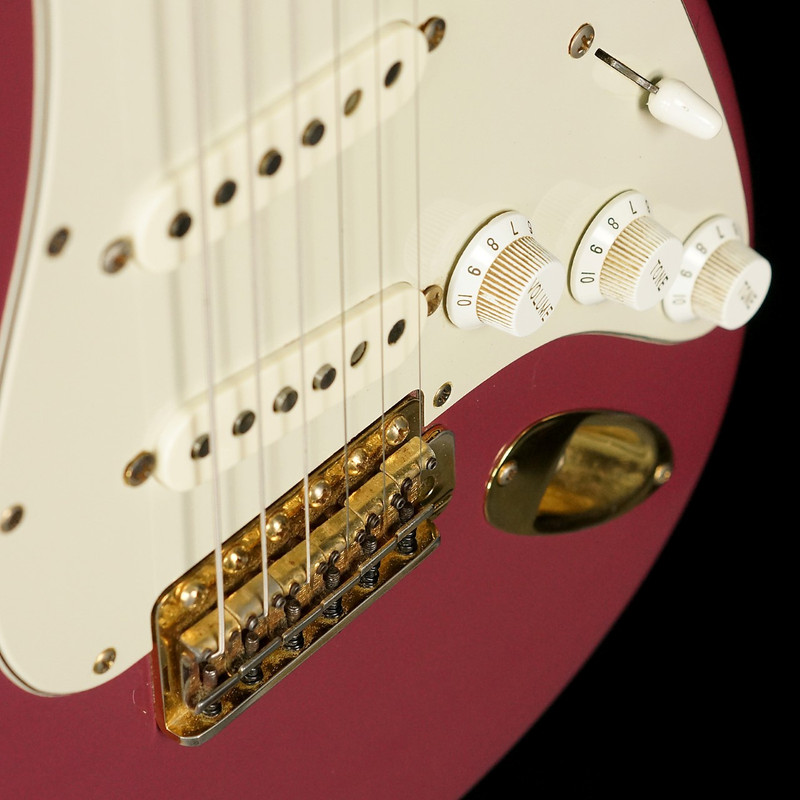 1992 Fender Custom Shop Stratocaster 1962 Reissue Burgundy Mist