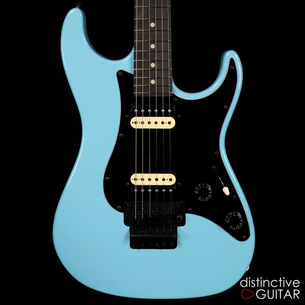 Suhr Standard Antique Custom - Daphne Blue