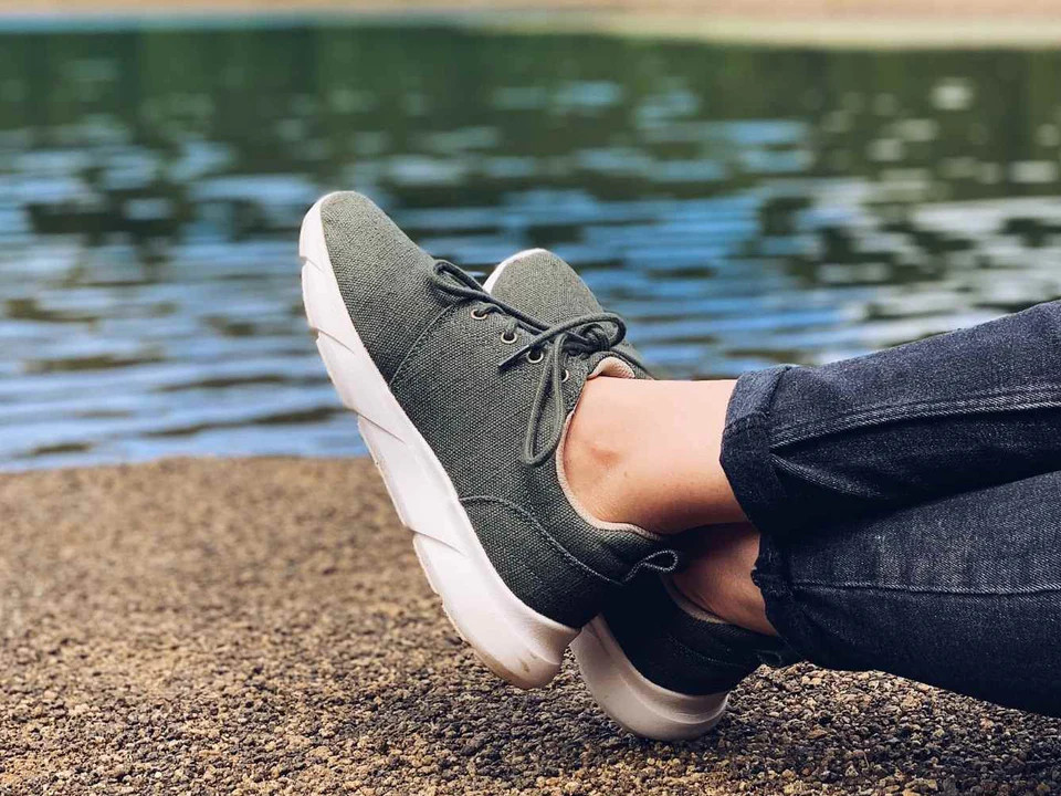 Explorer V2 for Women Dark Green by 8000 Kicks | Footsupplystore.com