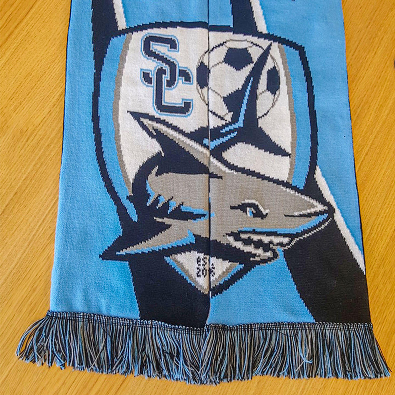 make your own soccer scarf